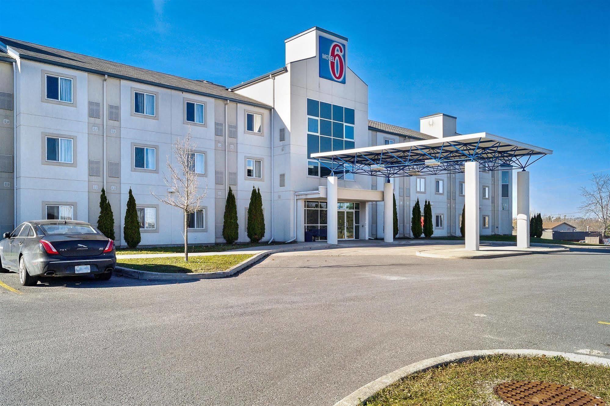 Motel 6-Peterborough, On Экстерьер фото