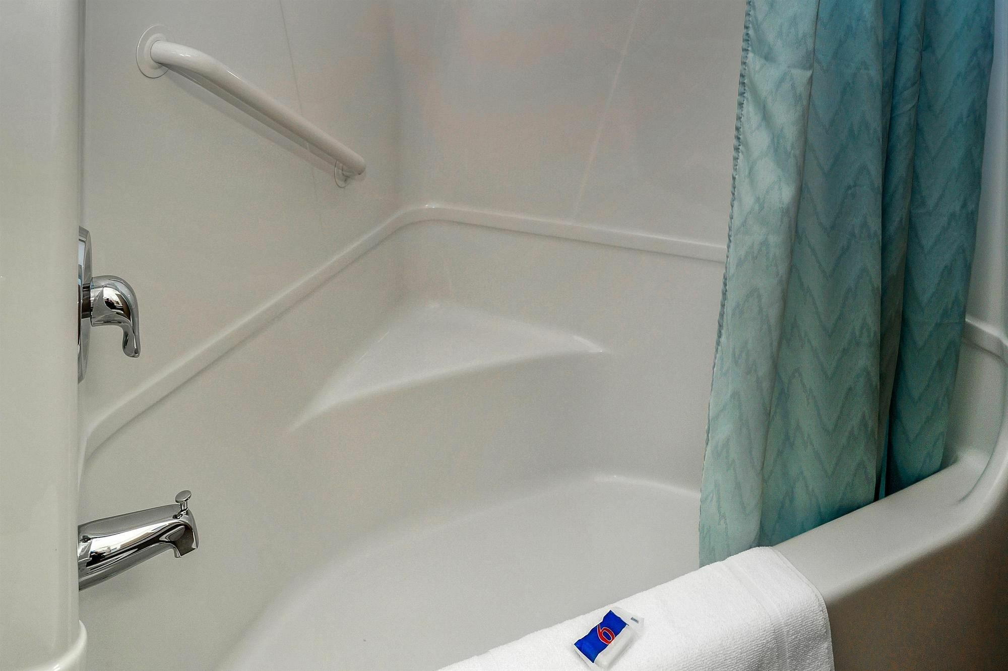 Motel 6-Peterborough, On Экстерьер фото